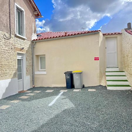 פונטנה-לה-קומט La Feuilleraie N1-Standingappart-Wifi-Proche Ville מראה חיצוני תמונה