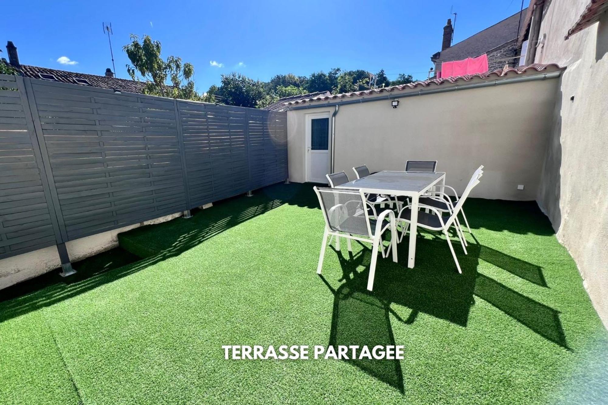 פונטנה-לה-קומט La Feuilleraie N1-Standingappart-Wifi-Proche Ville מראה חיצוני תמונה